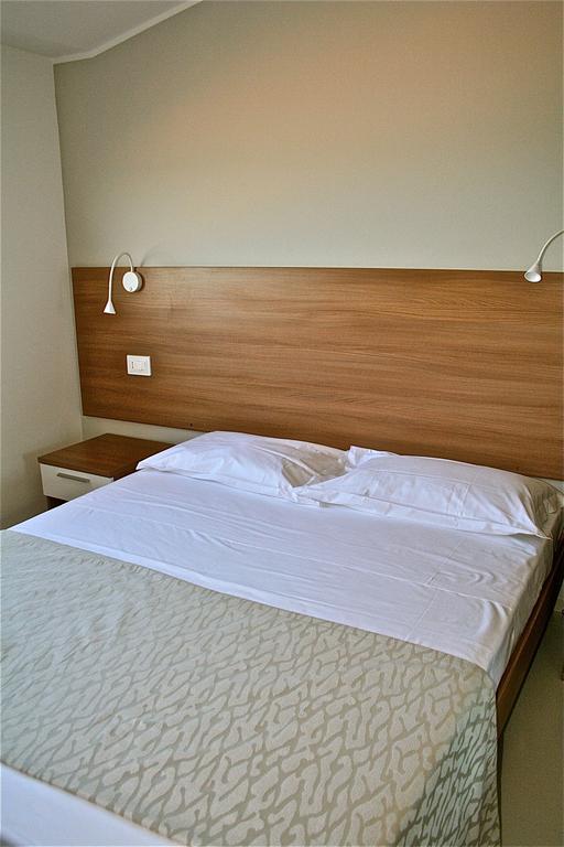 Hotel Baia Marina Cupra Marittima Habitación foto
